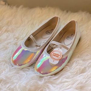 Iridescent ballerina flats